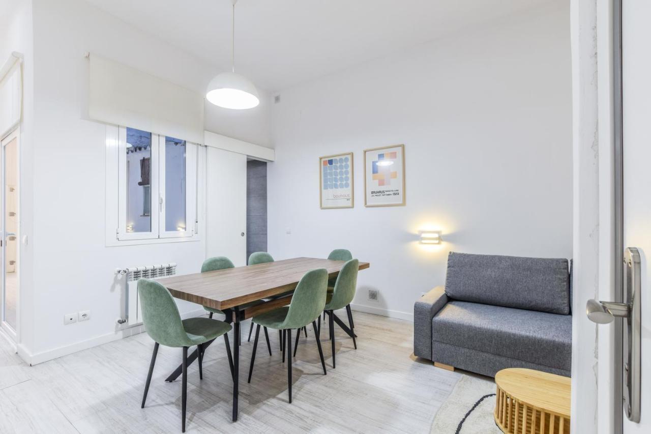 Apartmán Amplio Apartamento En Malasana Para 6 Personas Madrid Exteriér fotografie